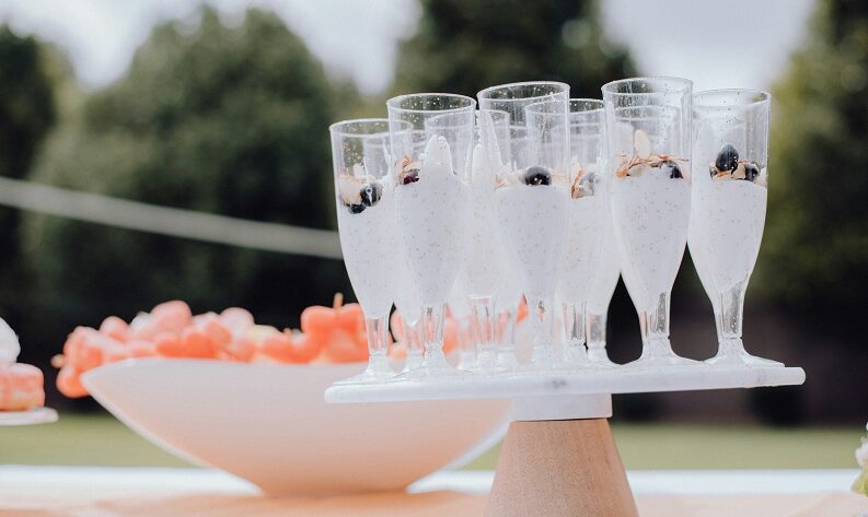 How to Arrange Catering for Your Wedding