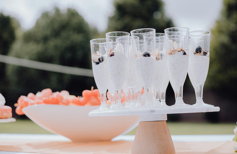 How to Arrange Catering for Your Wedding